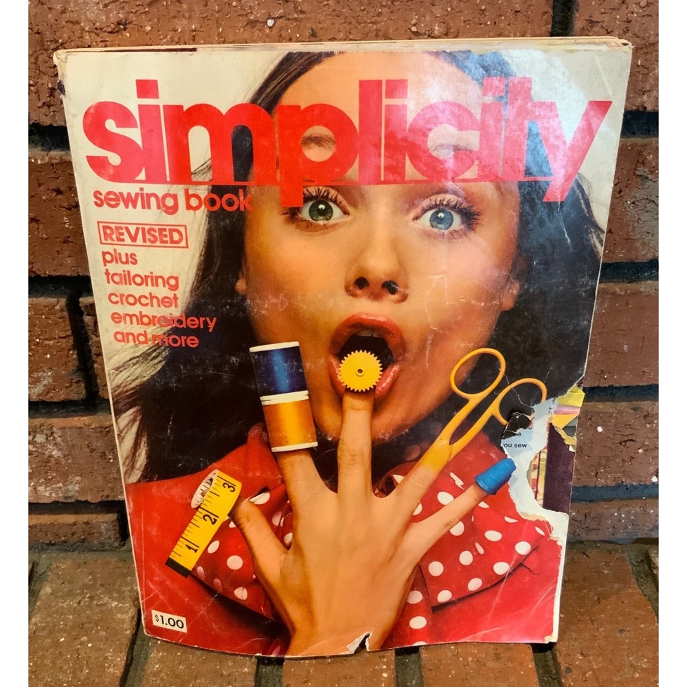 Vintage Simplicity Sewing Book 1972 Revised Paperback